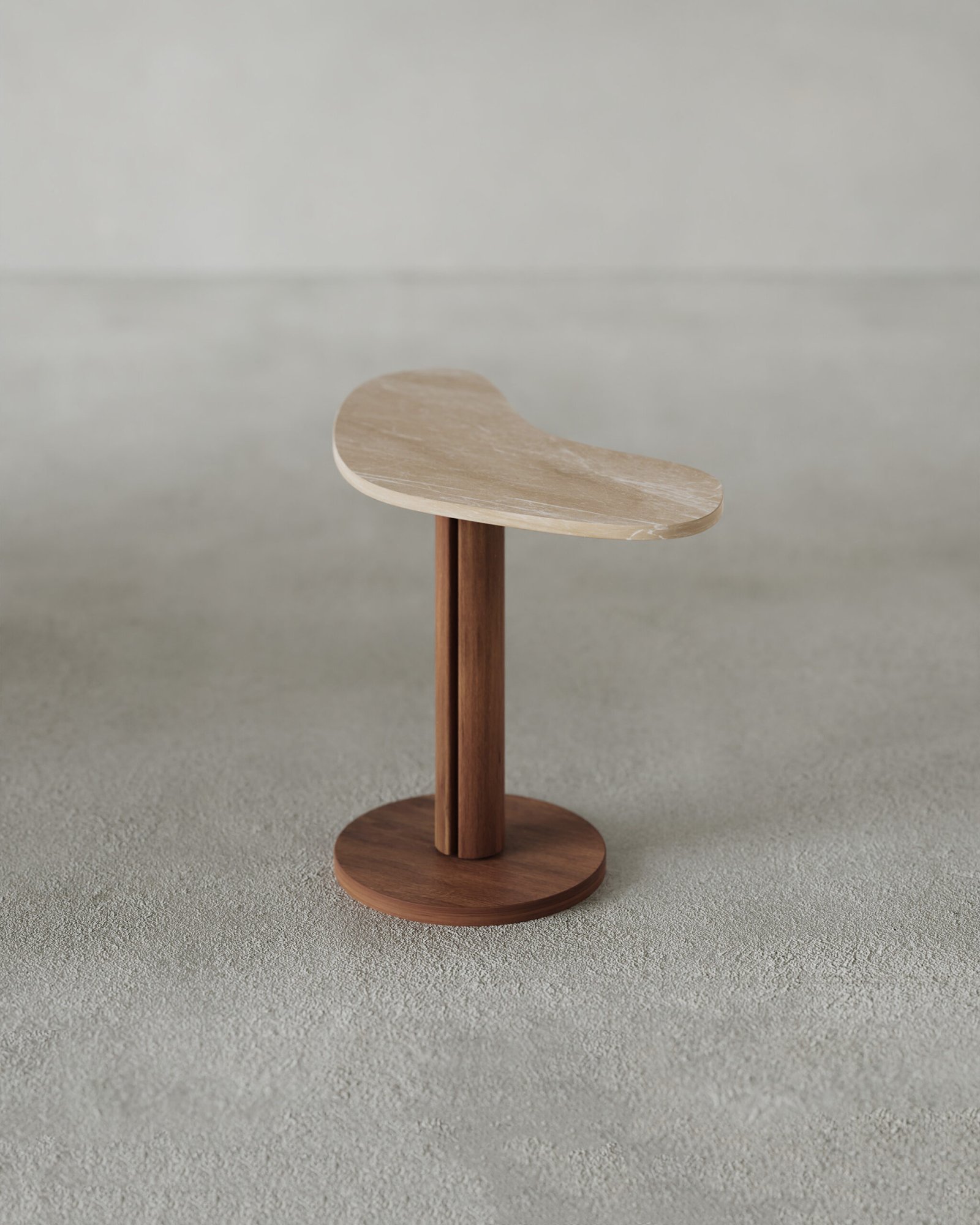organic shaped pull out table (3)
